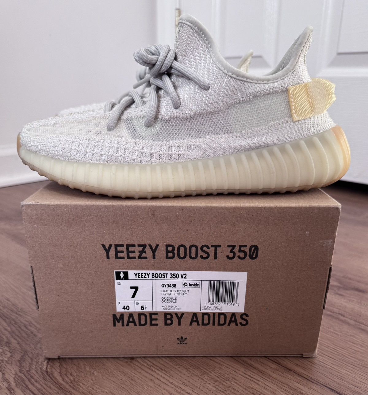 Adidas Adidas Yeezy Boost 350 V2 Light Size US 7 / EU 40 - 13 Thumbnail