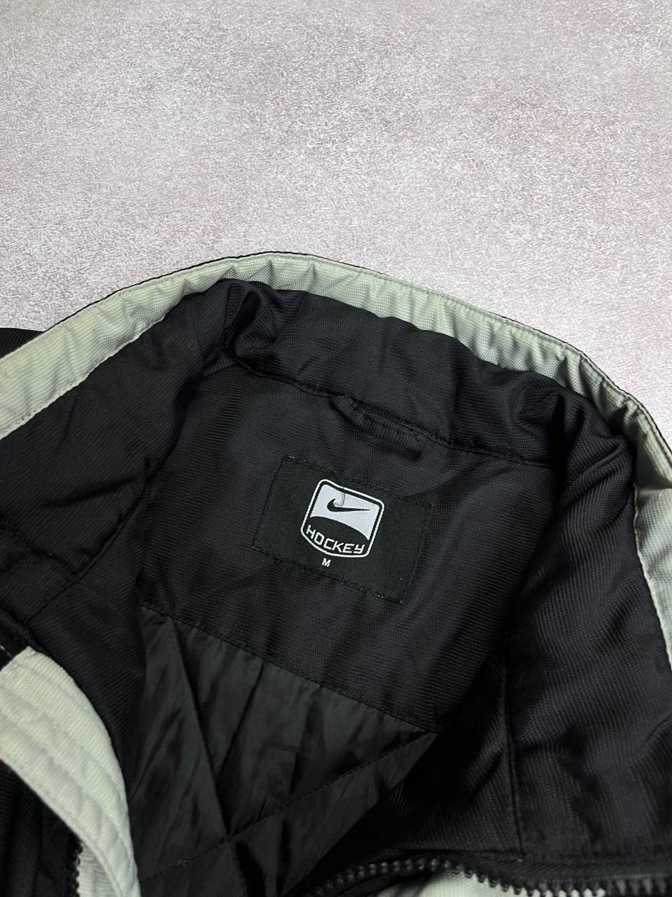 Vintage Vintage Nike Hockey Swoosh Winter Down Jacket Size US M / EU 48-50 / 2 - 8 Thumbnail