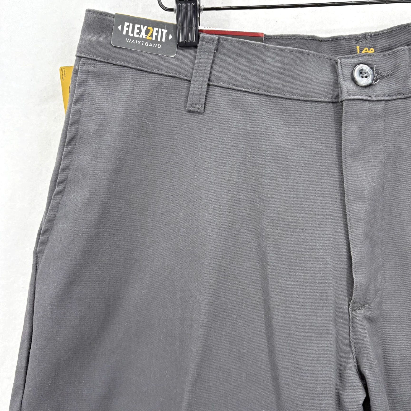 Lee Lee Pants Mens 34x29 Chino Relaxed Fit Stretch Wrinkle Resistant Flat Front Comfort Total Freedom Gray Charcoal Mens Pants Size US 34 / EU 50 - 3 Thumbnail