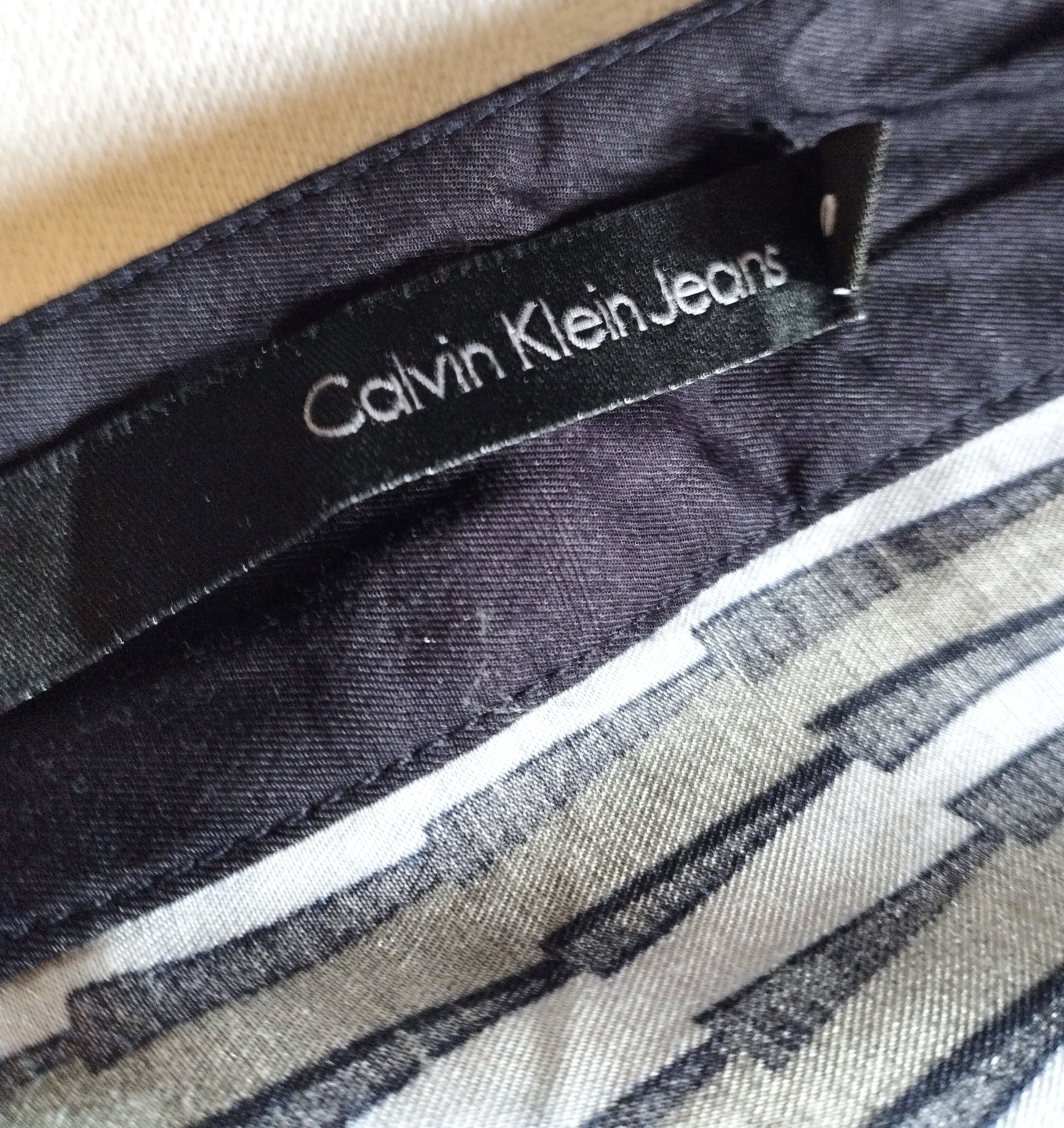 Calvin Klein Calvin Klein Robe Cocktail Soie Grand décolleté dos TS Size S / US 4 / IT 40 - 2 Thumbnail