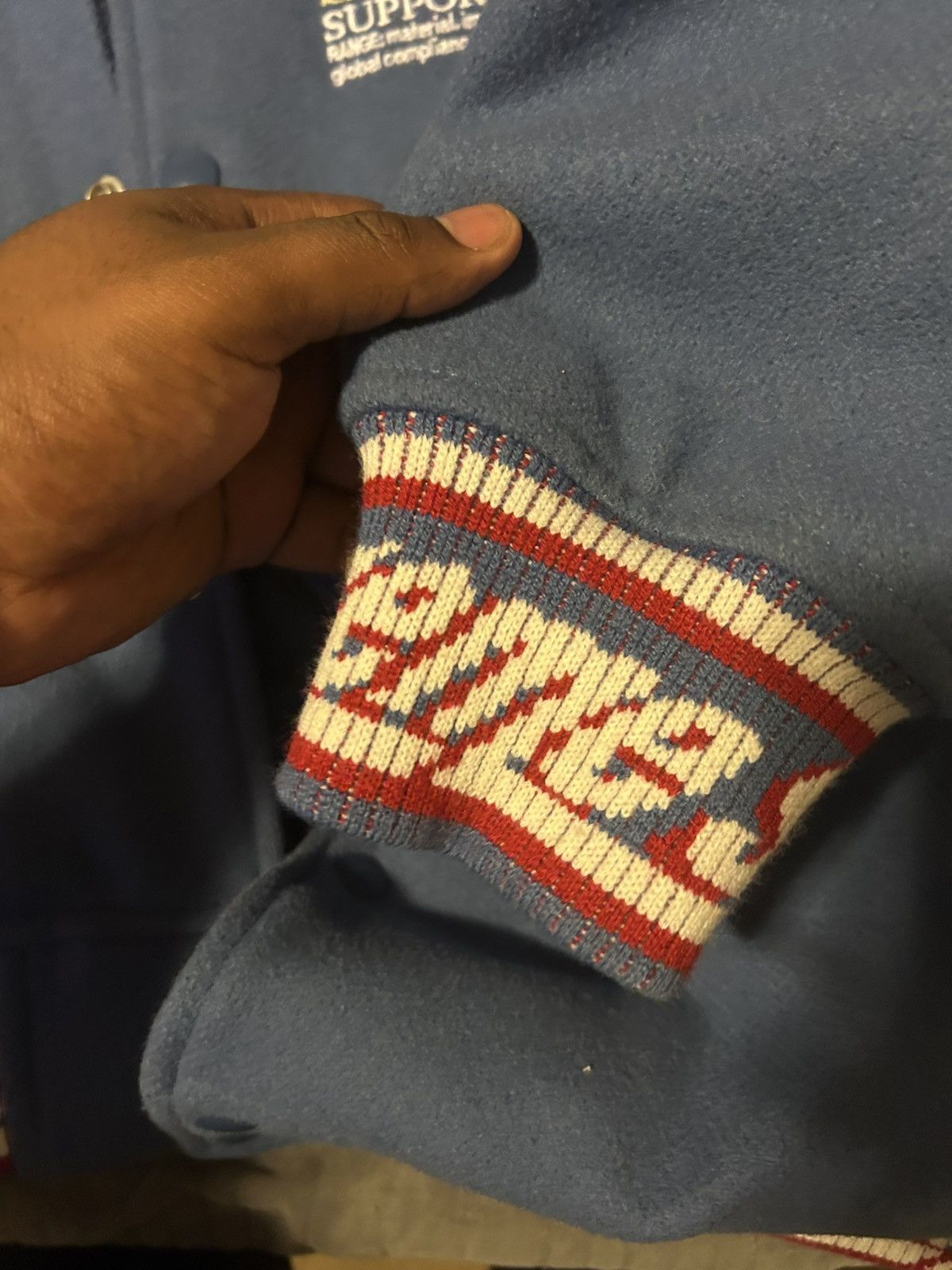 Supreme Supreme Size US M / EU 48-50 / 2 - 12 Thumbnail