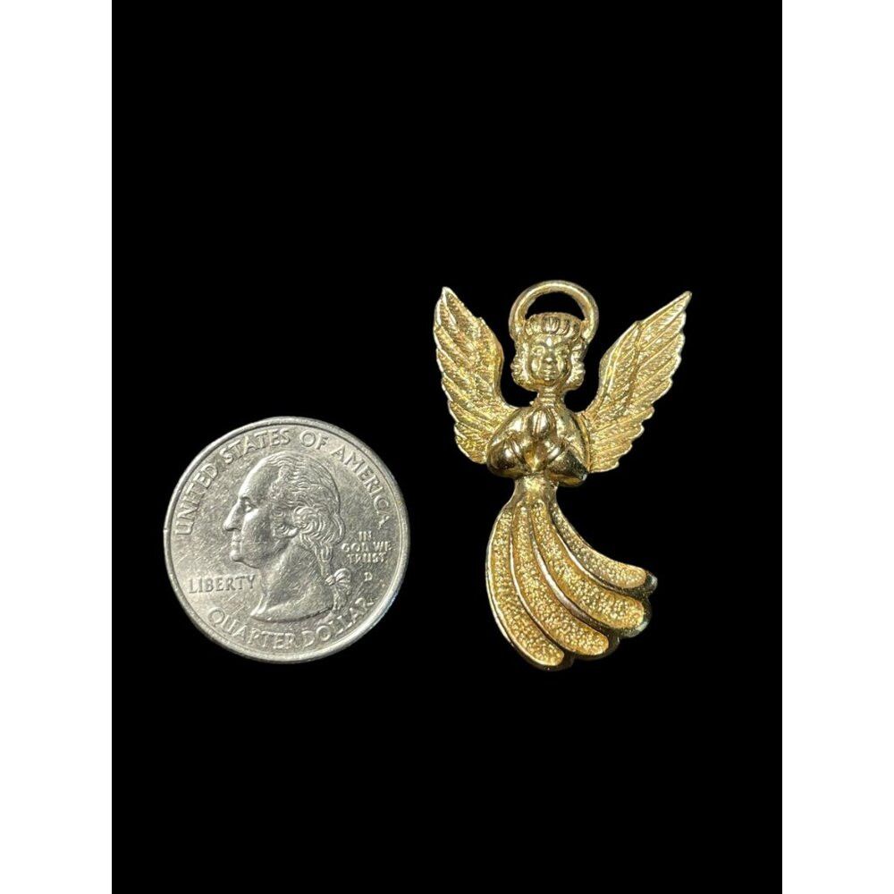Guardian Angel Vintage Gold Tone Praying Guardian Angel Brooch Pin Size ONE SIZE - 3 Thumbnail