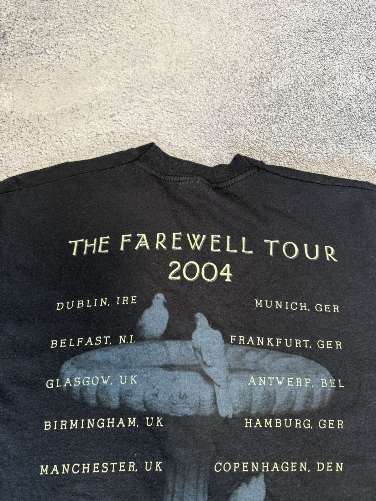 Band Tees Cher 2004 Farewell Tour T-Shirt Vintage Concert Band Tee M Size US M / EU 48-50 / 2 - 7 Thumbnail