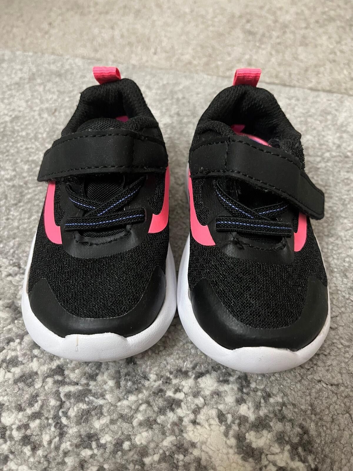 Athletic Works Toddler Size 4 Athletic Lightweight Sneakers Black Pink Size ONE SIZE - 2 Thumbnail