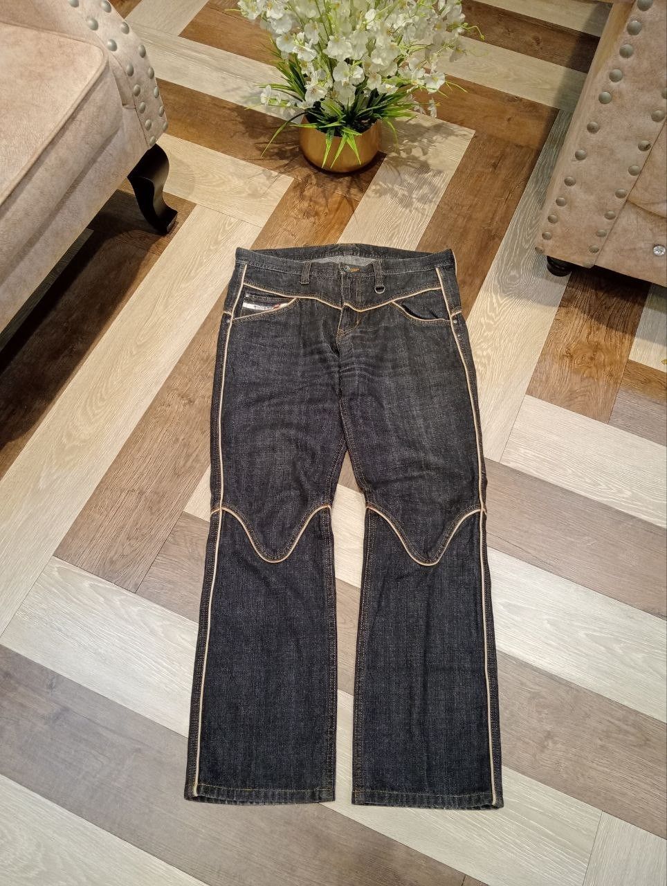 Nicole Club NICOLE CLUB FOR MEN JAPAN LEATHER LINING DENIM FLARED PANTS Size US 34 / EU 50 - 1 Thumbnail