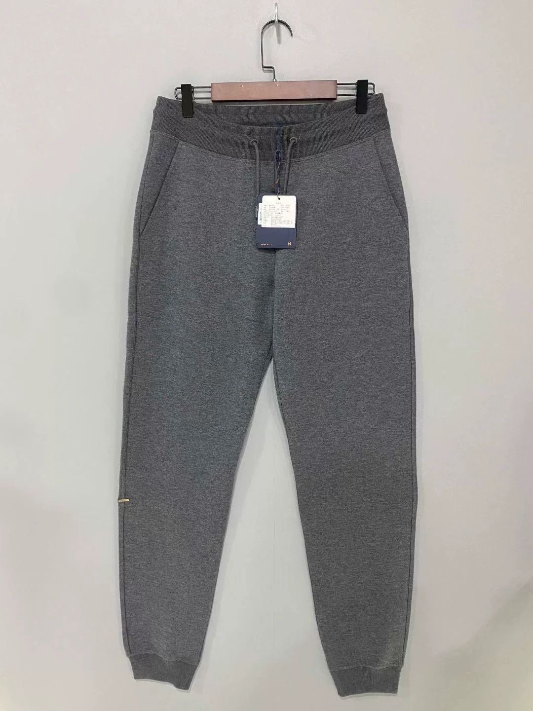 Louis Vuitton Louis Vuitton Gray Logo Sweatpants Size US 26 / EU 42 - 1 Thumbnail