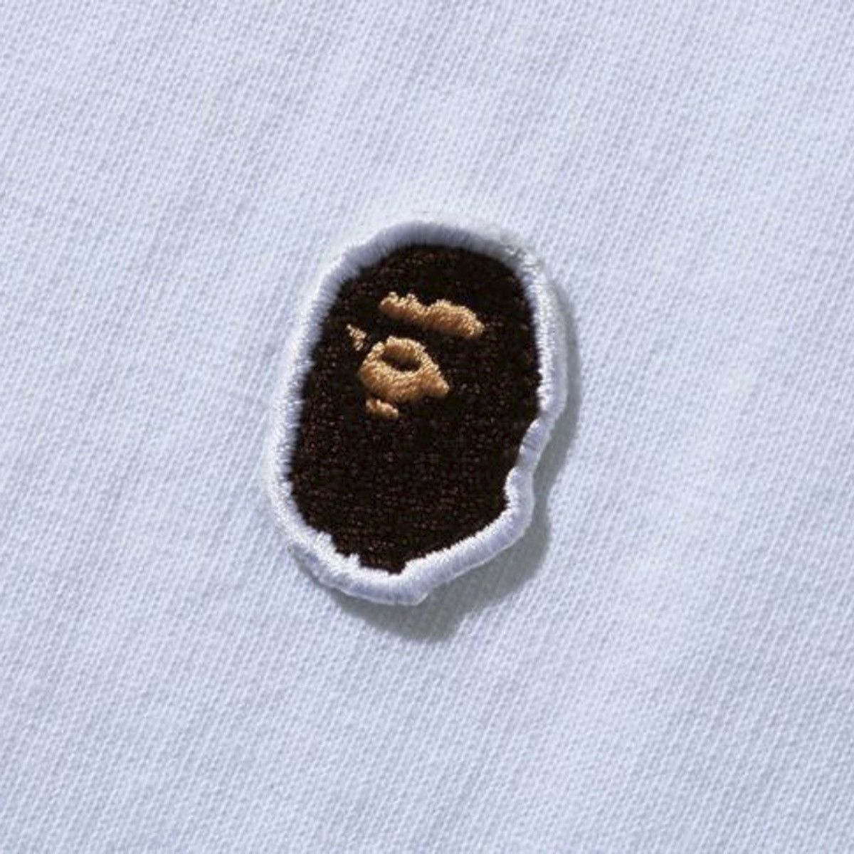 Bape BAPE Ape Head One Point Tee White Size US XXL / EU 58 / 5 - 3 Thumbnail