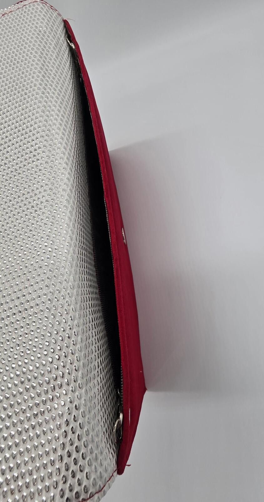 The Unbranded Brand Elegant Red Velvet Clutch with Silver Chain Strap Size ONE SIZE - 3 Thumbnail