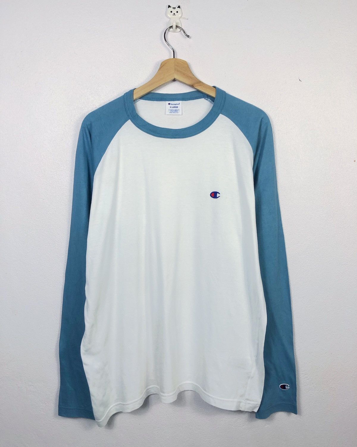 Champion Rare Champion Raglan Embroidered Logo LS Tee Size US XL / EU 56 / 4 - 1 Thumbnail