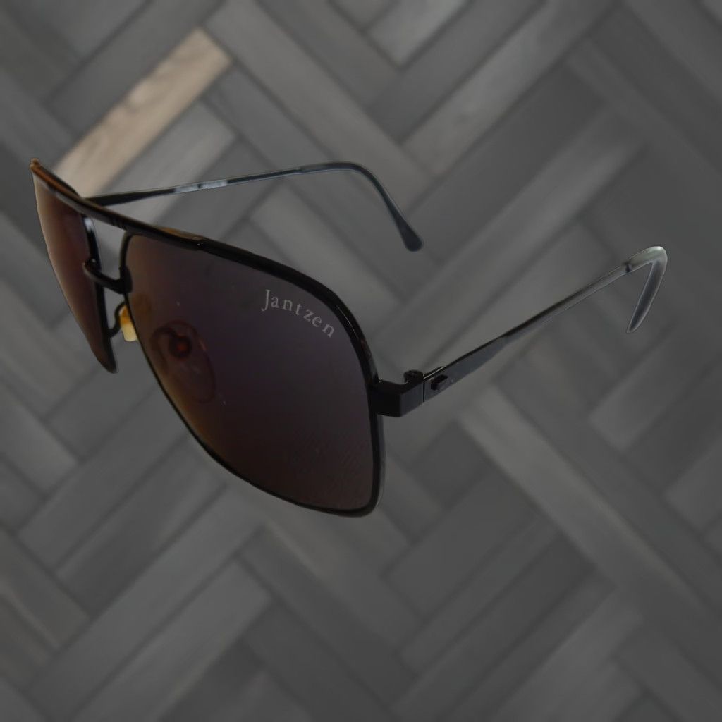 Jantzen VINTAGE Jantzen Aviator Sunglasses Men's Black 1980s Classic Retro Size ONE SIZE - 1 Thumbnail