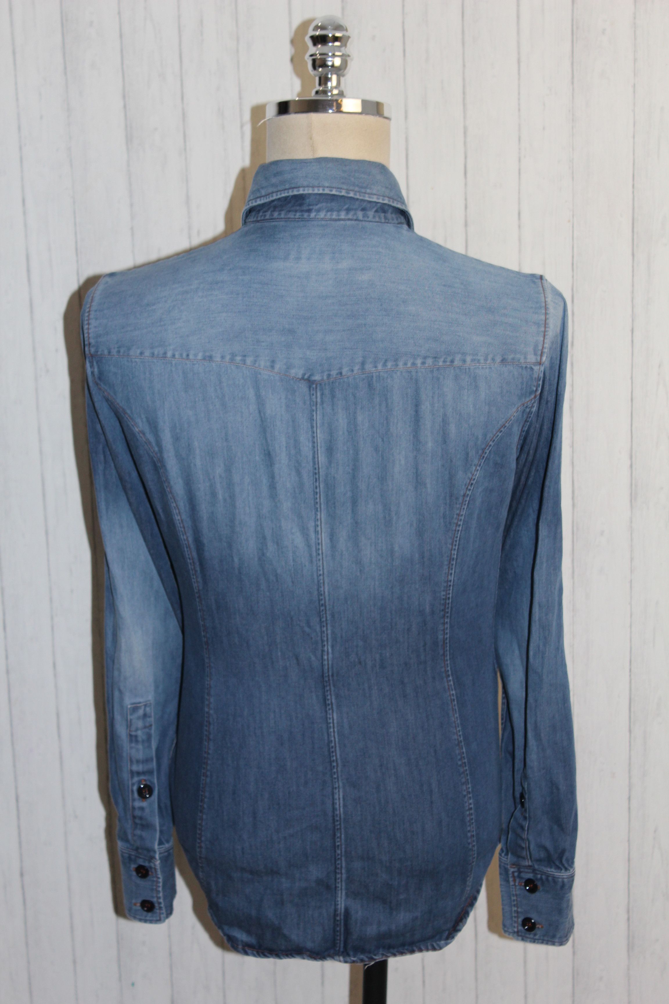 Other Men's Dolce&Gabbana Gold Denim Blue Shirt Top Size US S / EU 44-46 / 1 - 8 Thumbnail