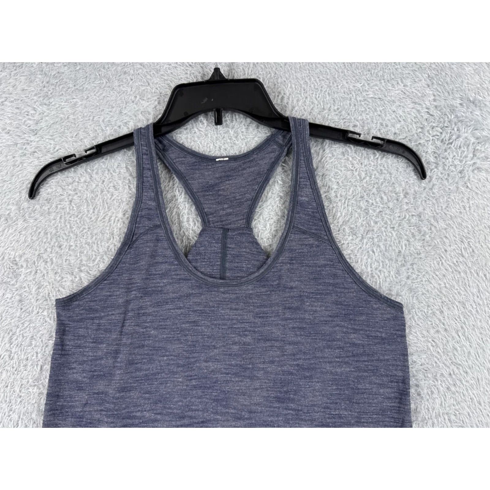 Lululemon Lululemon Shirt Women 4 Blue Heather Essential Tank Luon Fabric Yoga W1NI7S - Casual, Workwear - Sleeveless Racerback Size S / US 4 / IT 40 - 4 Thumbnail