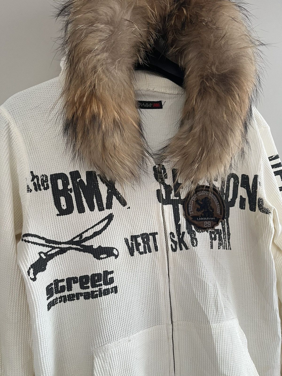 Beauty Beast JAPANESE 291295 LABO FUR HOODIE SEDITIONARIES GOTHIC PUNK Size US S / EU 44-46 / 1 - 5 Thumbnail