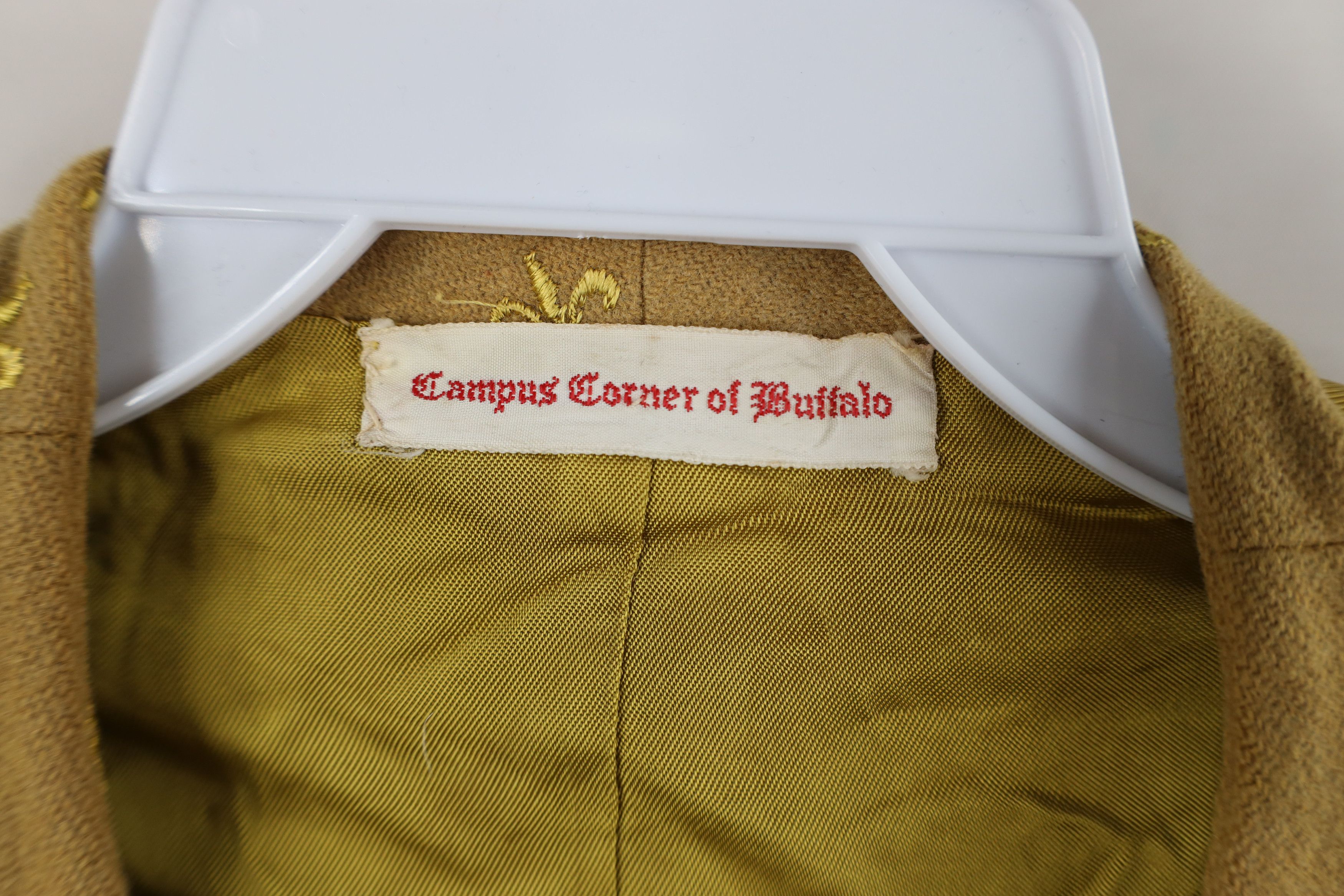 Vintage Vintage 40s 50s Fleur de Lis Buckle Back Suit Vest Beige USA Size US M / EU 48-50 / 2 - 9 Thumbnail