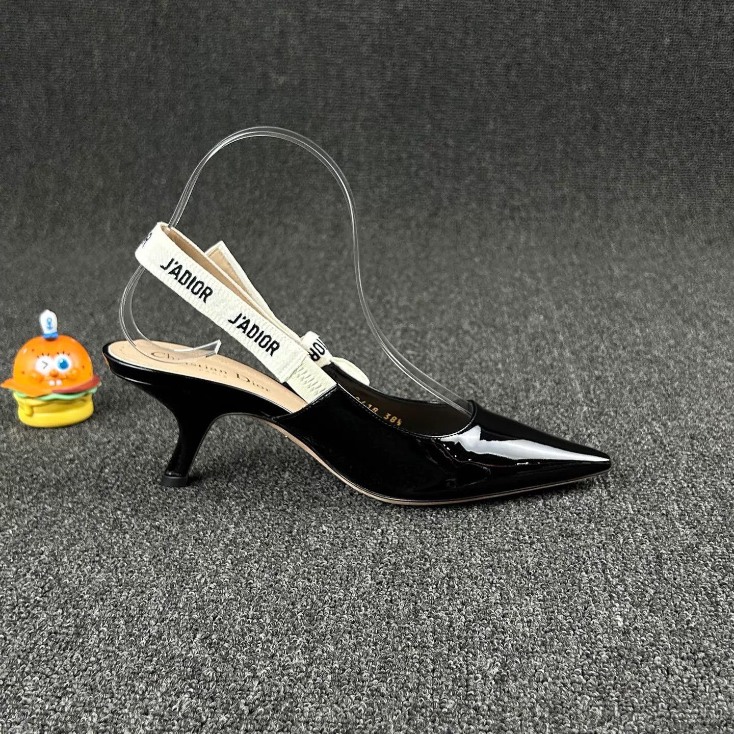 Dior Dior Black Patent Leather Logo Strap Heels 38.5 Size US 8 / IT 38 - 4 Thumbnail