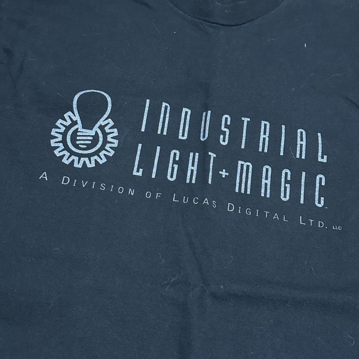 Vintage Vtg Industrial Light & Magic 1997 Jurassic Park Crew T-Rex Size US L / EU 52-54 / 3 - 5 Thumbnail