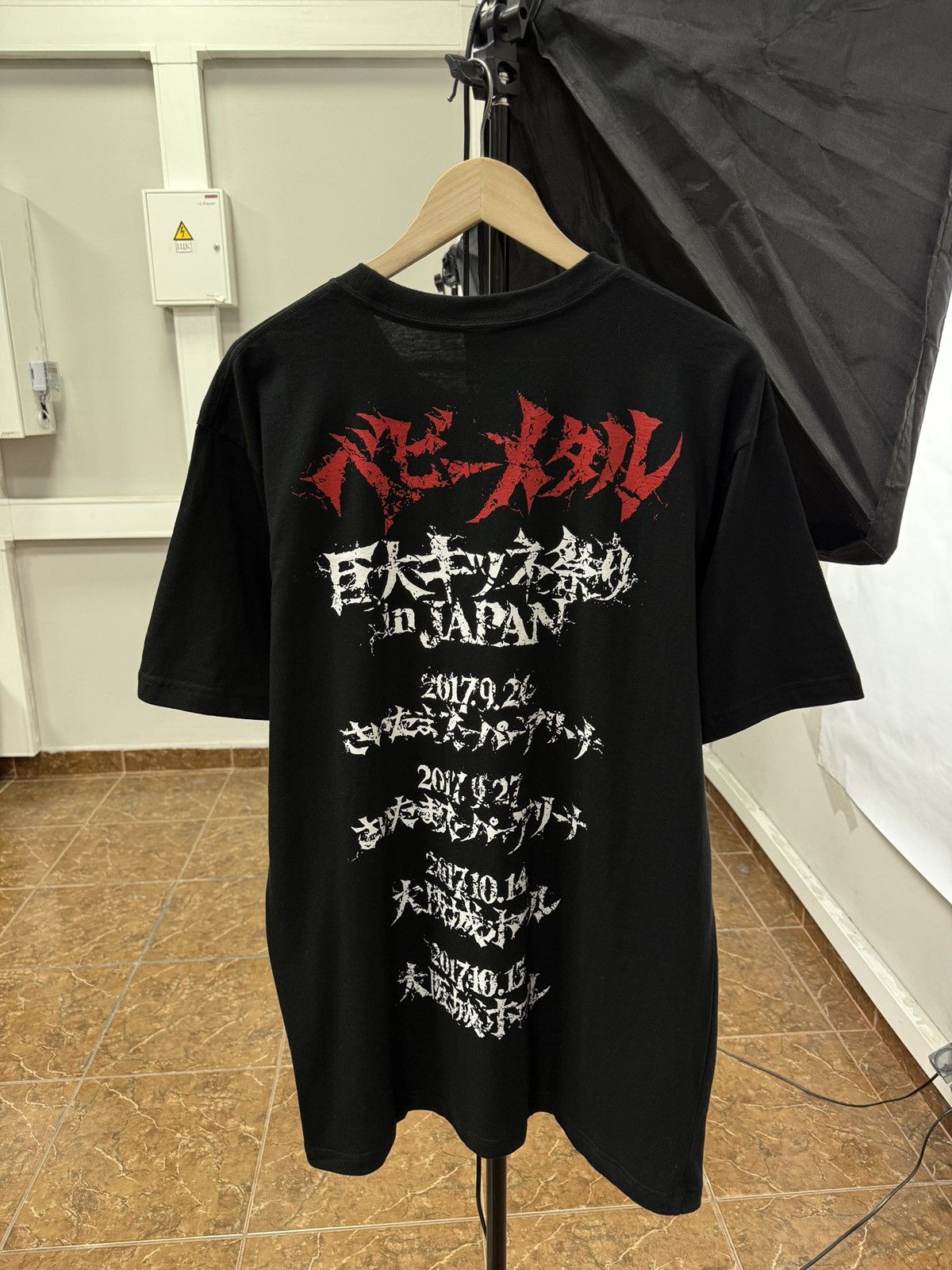 Band Tees 🇯🇵 BABY METAL Kawaii Metal J-Metal Japanese Tour 2017 T-Shirt Size US XXL / EU 58 / 5 - 2 Thumbnail