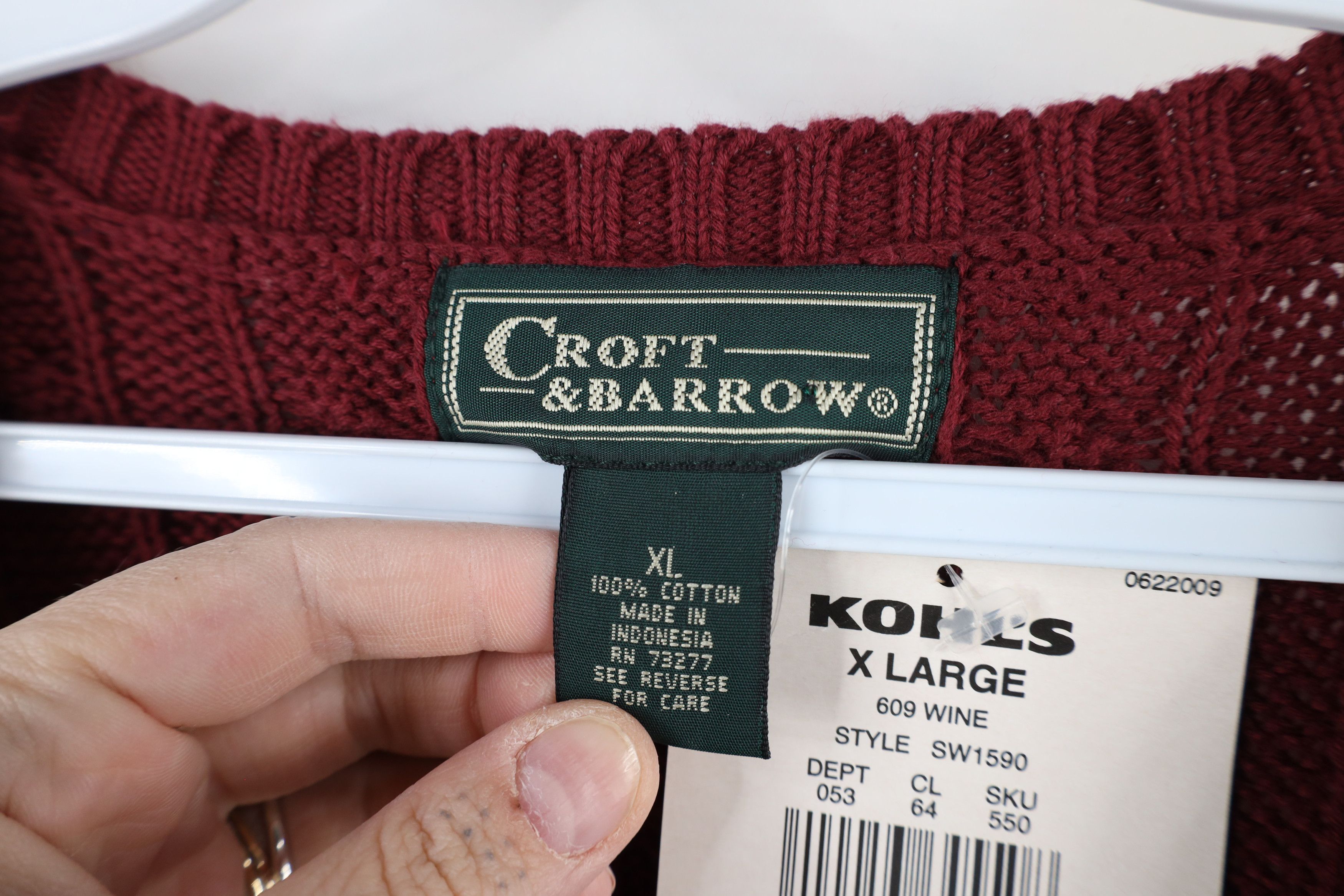 Vintage Deadstock Vintage 90s Streetwear Cable Knit Sweater Vest Red Size US XL / EU 56 / 4 - 6 Thumbnail