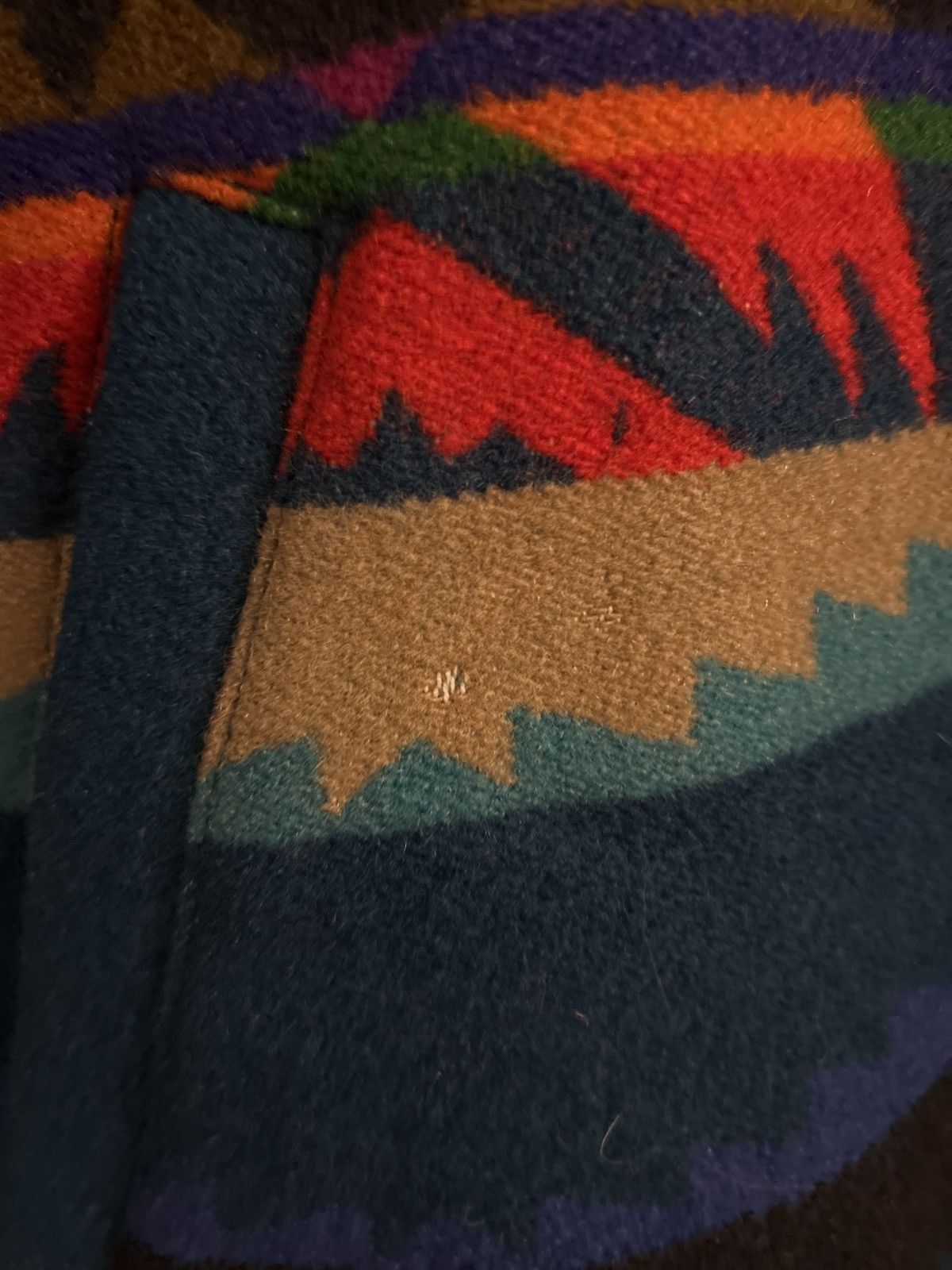 Pendleton VINTAGE MADE IN USA PENDLETON WEATERNWEAR AZTEC WOOL Medium Size US M / EU 48-50 / 2 - 8 Thumbnail
