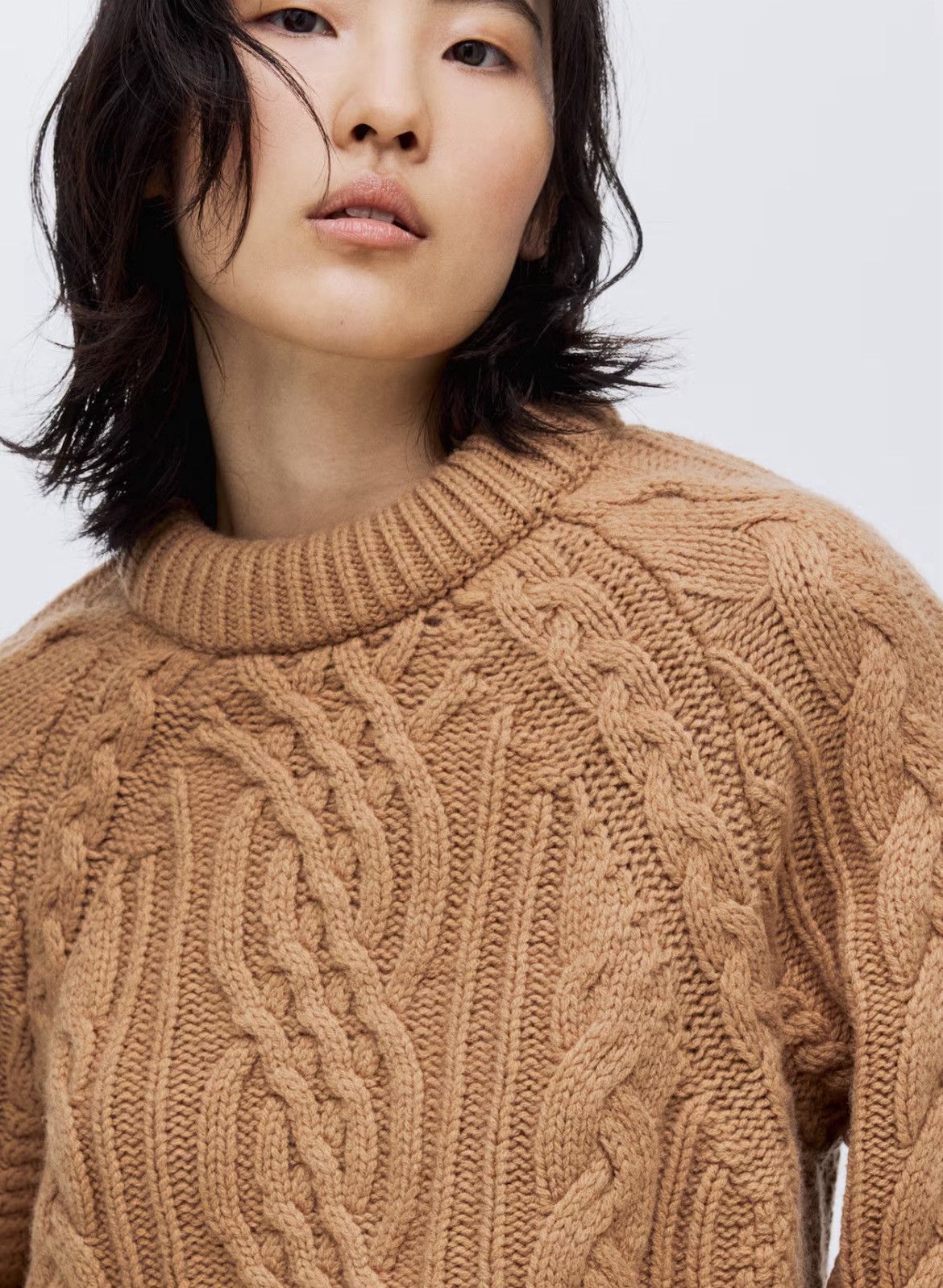 H&M H&M wool blend tan sweater Size M / US 6-8 / IT 42-44 - 3 Thumbnail
