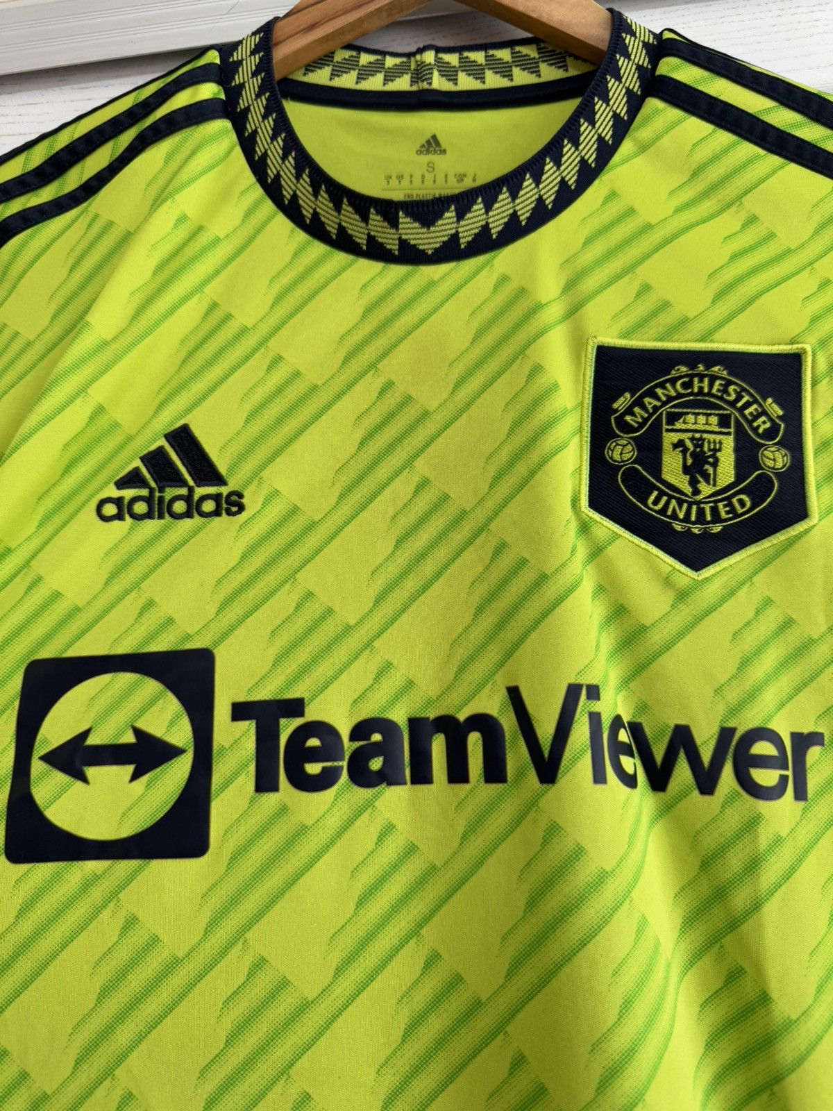 Adidas Manchester United 2022-2023 Third Soccer Jersey Football Kit Size US S / EU 44-46 / 1 - 7 Thumbnail