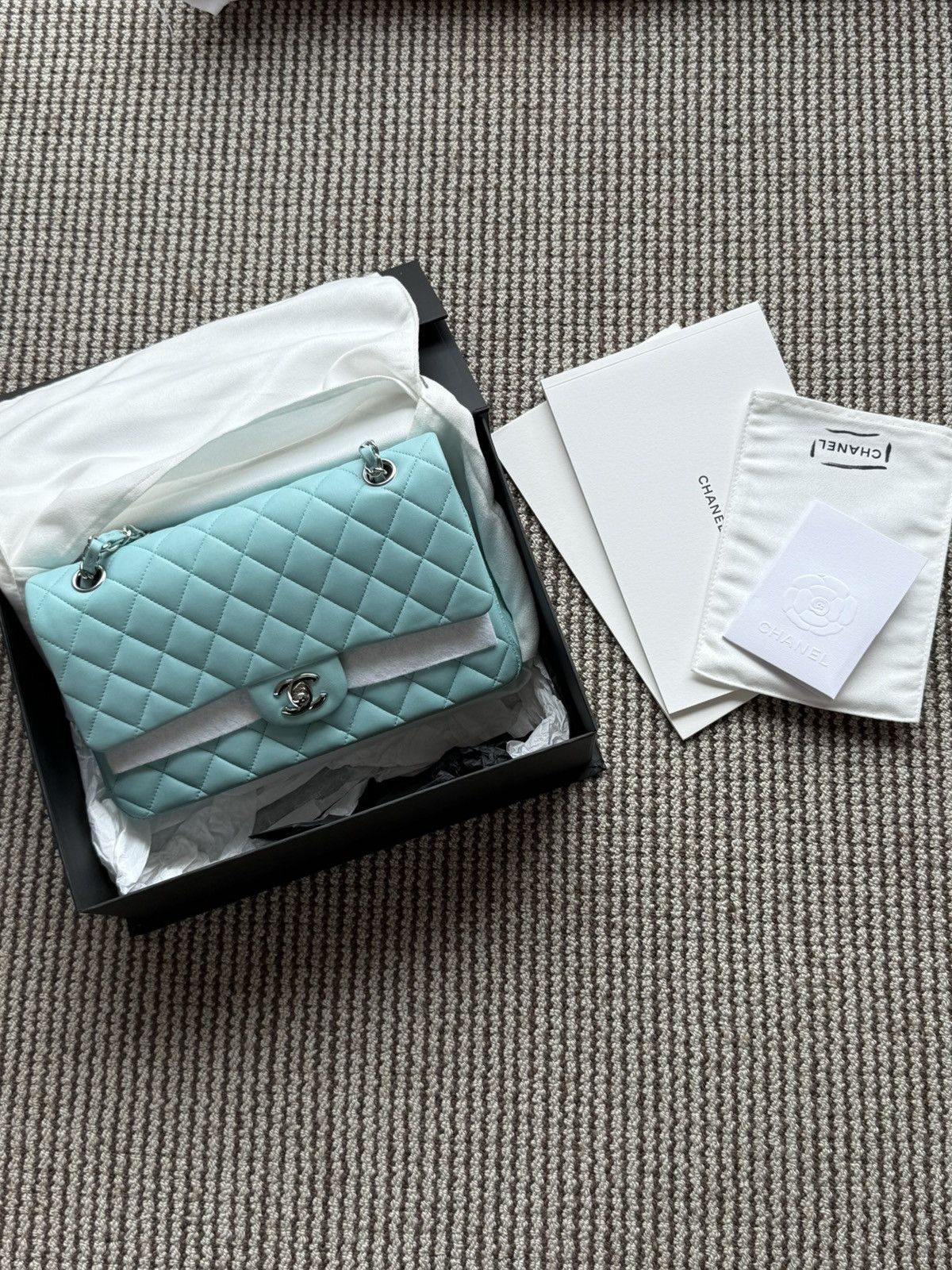 Chanel Chanel 19C Tiffany Blue lamb skin classic flap medium bag Size ONE SIZE - 3 Thumbnail