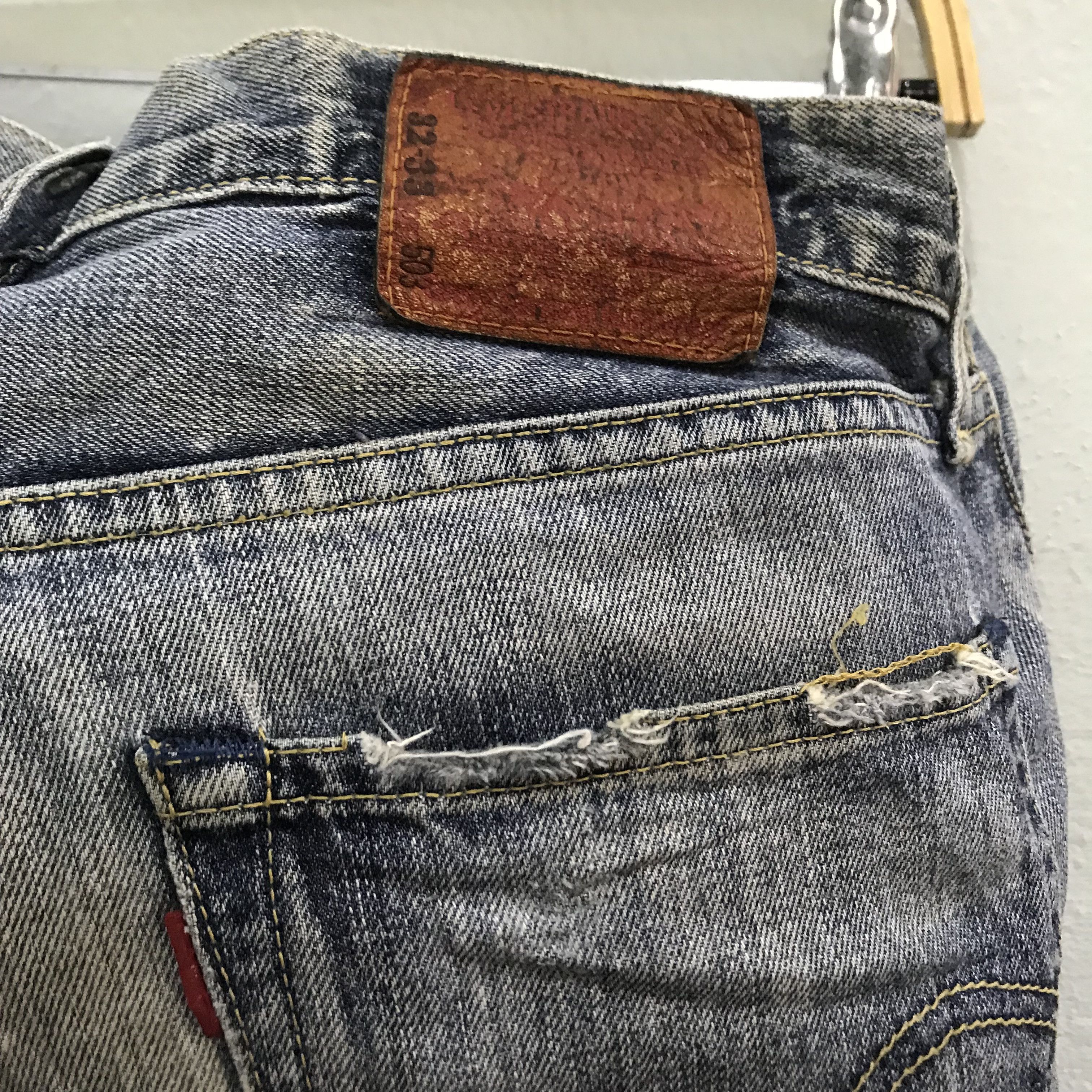 Levi's Vintage Levi's 501 Japan Jeans Distressed Light Wash Size US 32 / EU 48 - 12 Thumbnail