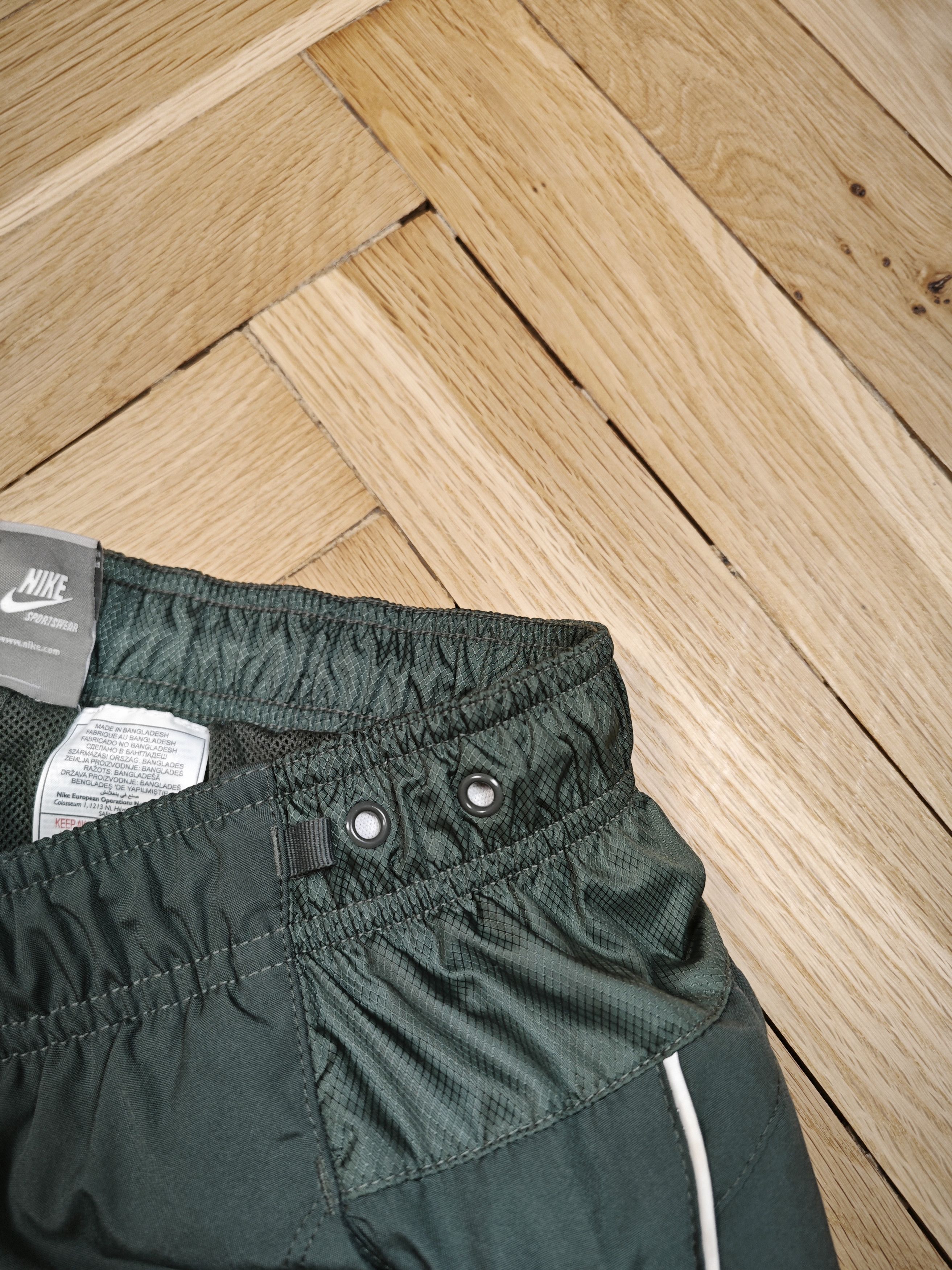Nike Nike vintage track pants Size US 34 / EU 50 - 4 Thumbnail