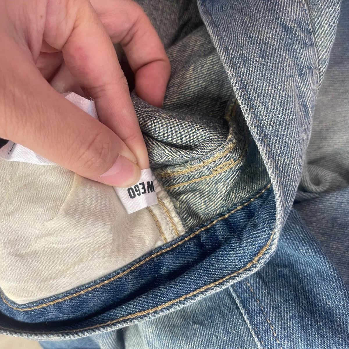 Vintage Vintage WEGO Distressed Wide Leg Denim Jeans Baggy Japanese Size US 26 / EU 42 - 8 Thumbnail
