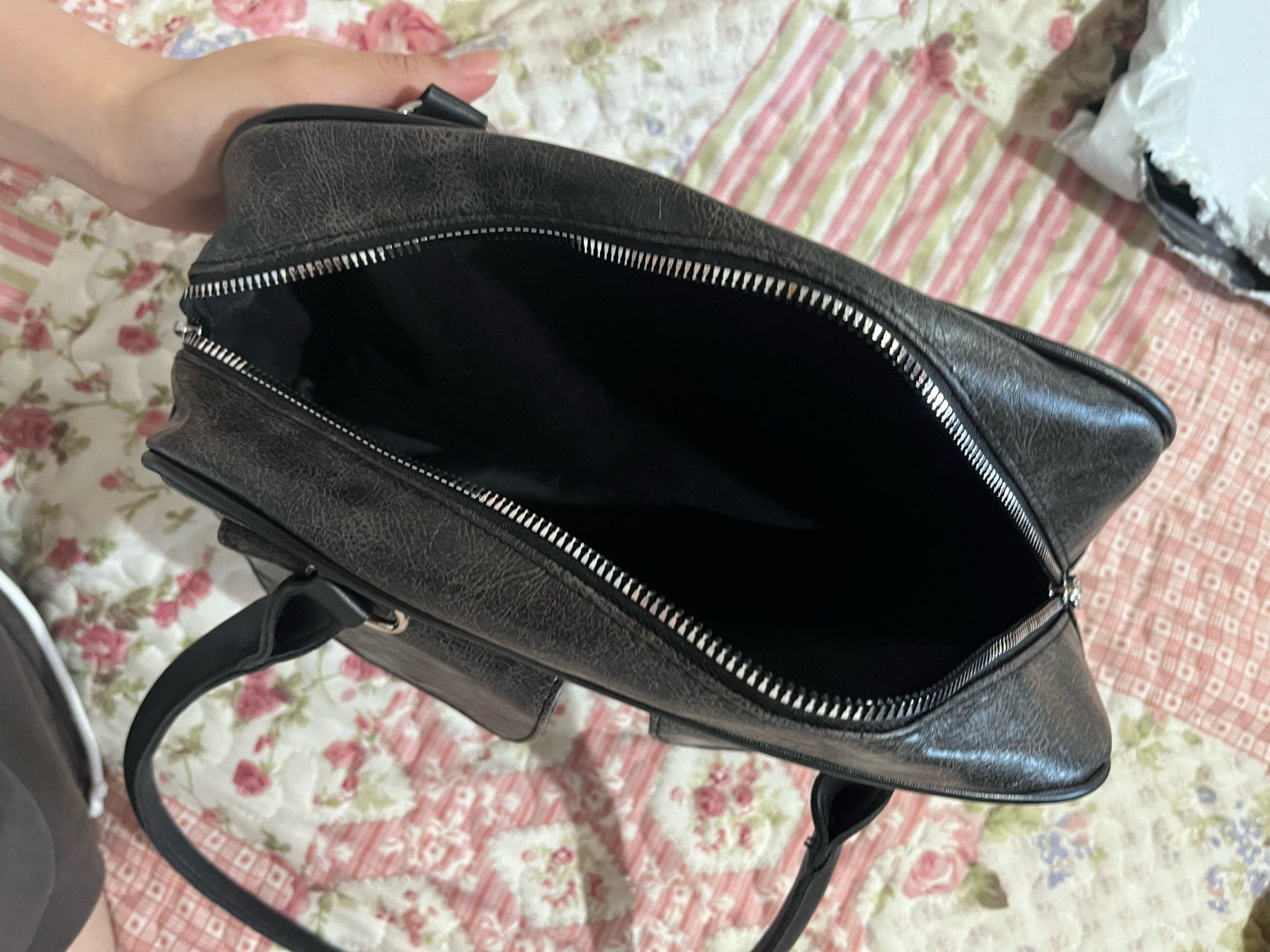 Japanese Brand Retro Small Double Pockets Shoulder Bag Size ONE SIZE - 5 Thumbnail
