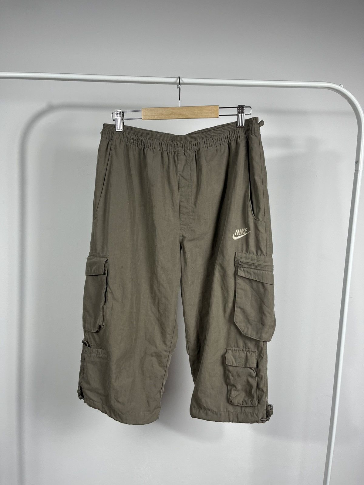Nike Nike Distressed Cargo Long Shorts Olive Green Size L Size US 34 / EU 50 - 1 Thumbnail