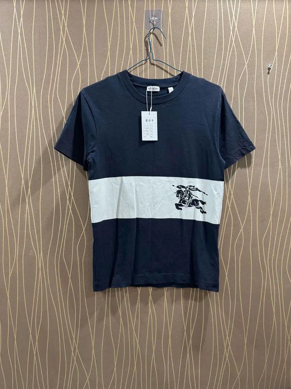 Burberry Burberry Navy Cotton Women's T-Shirt Size S / US 4 / IT 40 - 1 Thumbnail