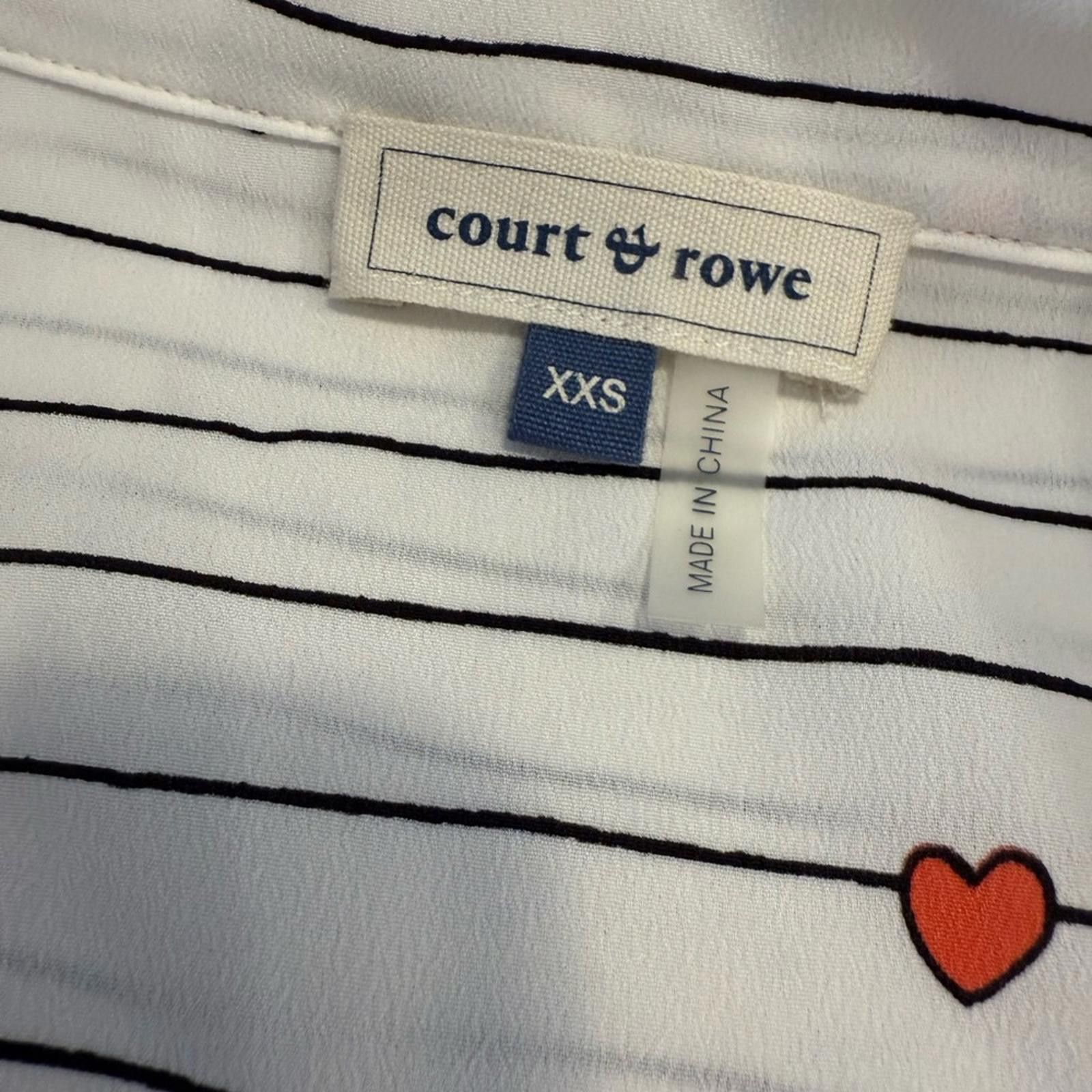 Other Court & Rowe heart striped ruffled button up top SZ XXS Size XXS / US 00 / IT 34 - 4 Thumbnail