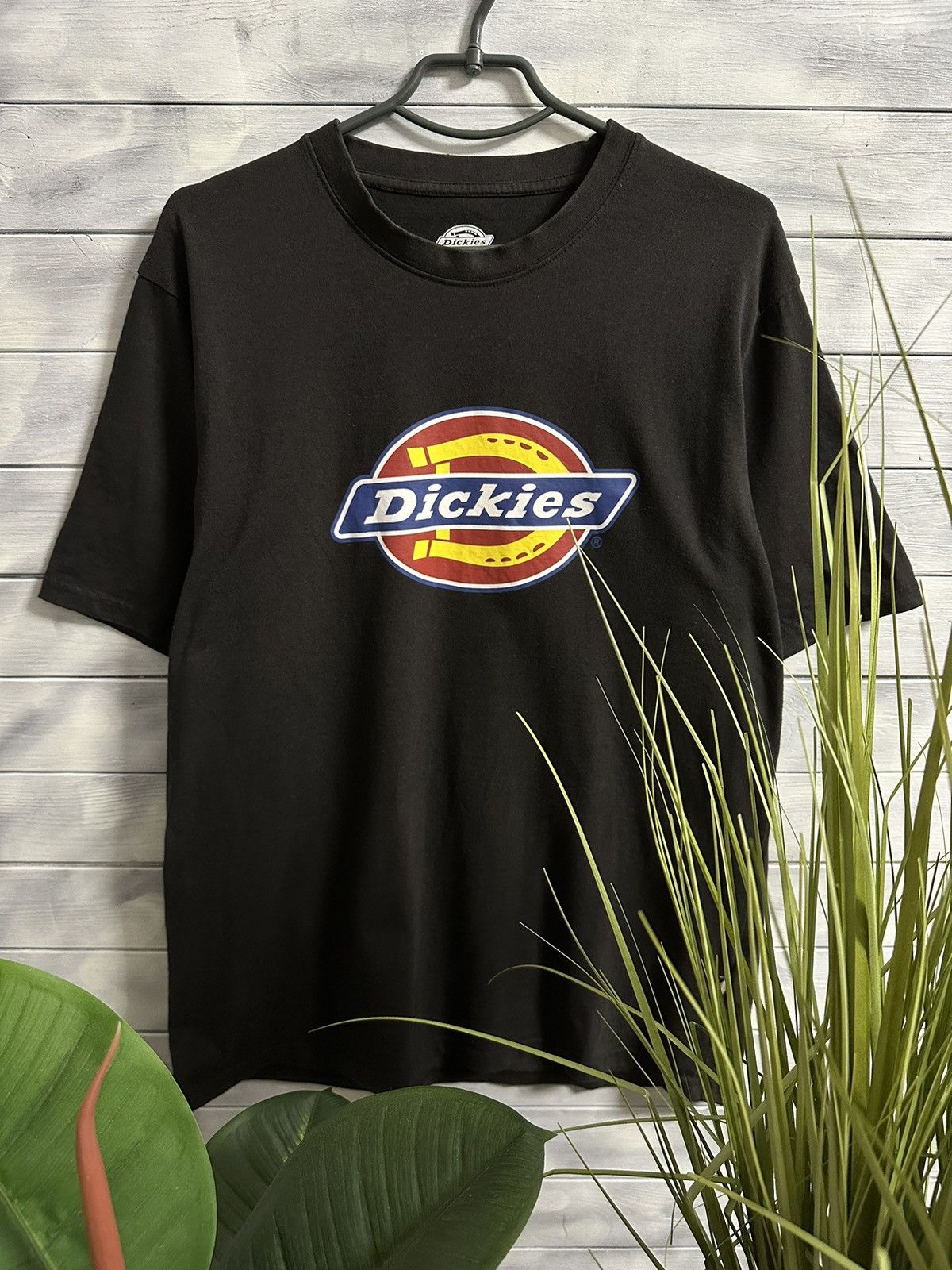 Dickies Rare T-Shirt Dickies Big Logo XL Size. Size US XL / EU 56 / 4 - 1 Thumbnail