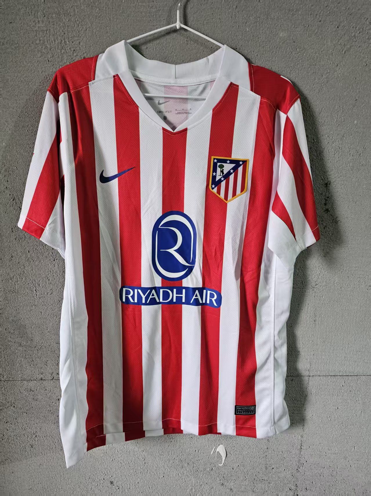 MLB Atletico Madrid 2026 #7 Griezmann Jersey Home Size US XL / EU 56 / 4 - 2 Thumbnail