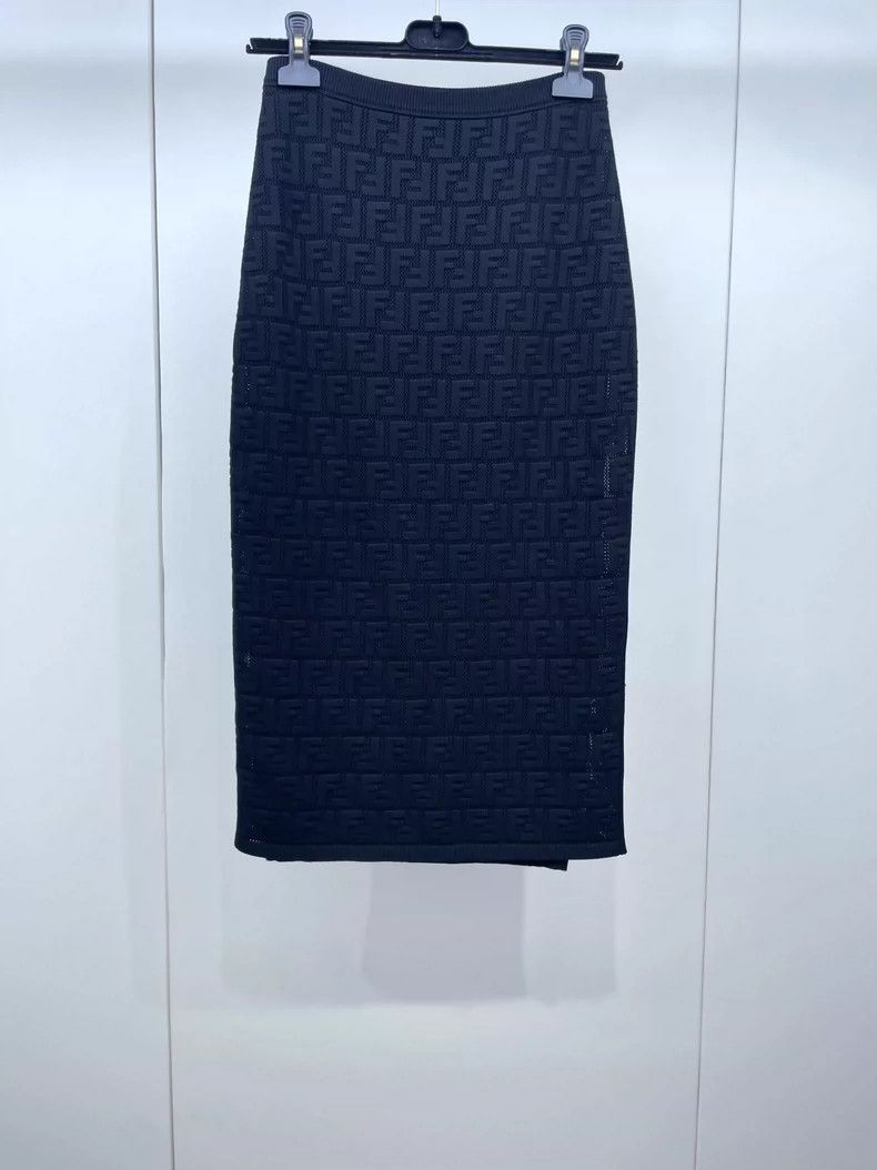 Fendi Fendi Black Logo Knit Midi Skirt Size 39" - 2 Thumbnail