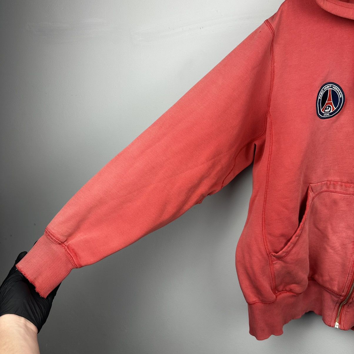 Nike Vintage Nike PSG Distressed Crazy Faded Zip Hoodie Size US M / EU 48-50 / 2 - 9 Thumbnail