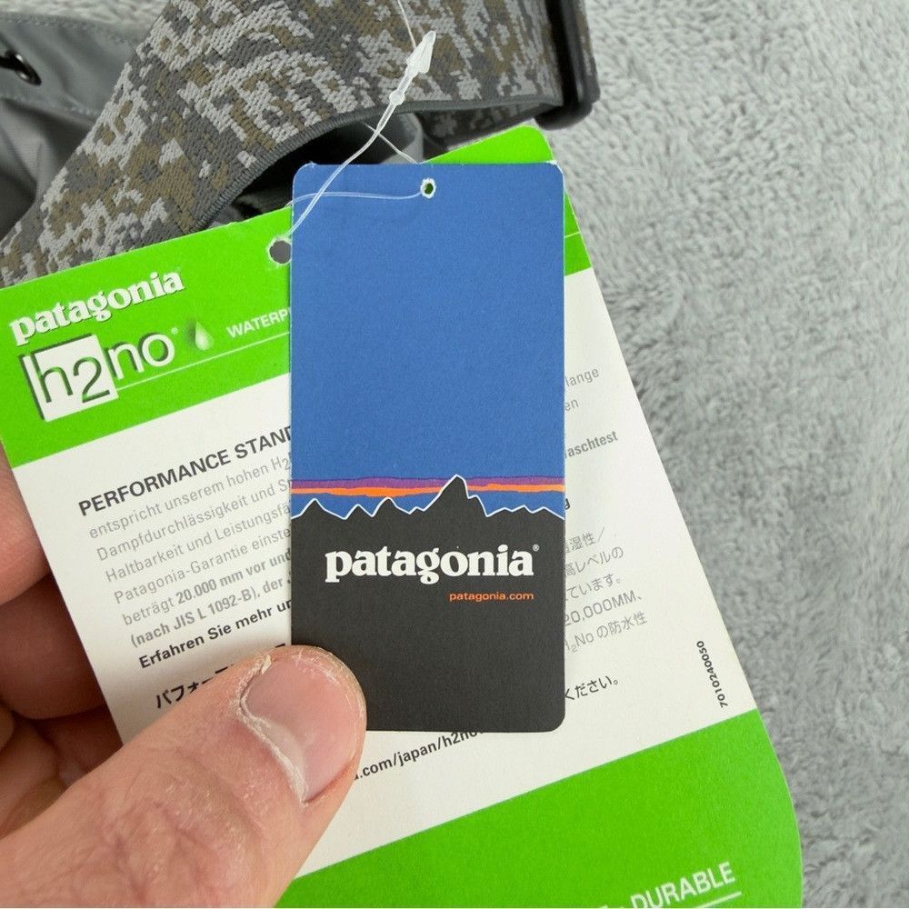 Patagonia Patagonia NWT Men's Size Large Short Rio Gallegos Fishing W Size US L / EU 52-54 / 3 - 9 Thumbnail