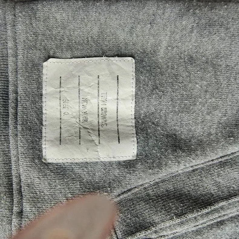 Thom Browne Thom Browne Four. Size US S / EU 44-46 / 1 - 6 Thumbnail