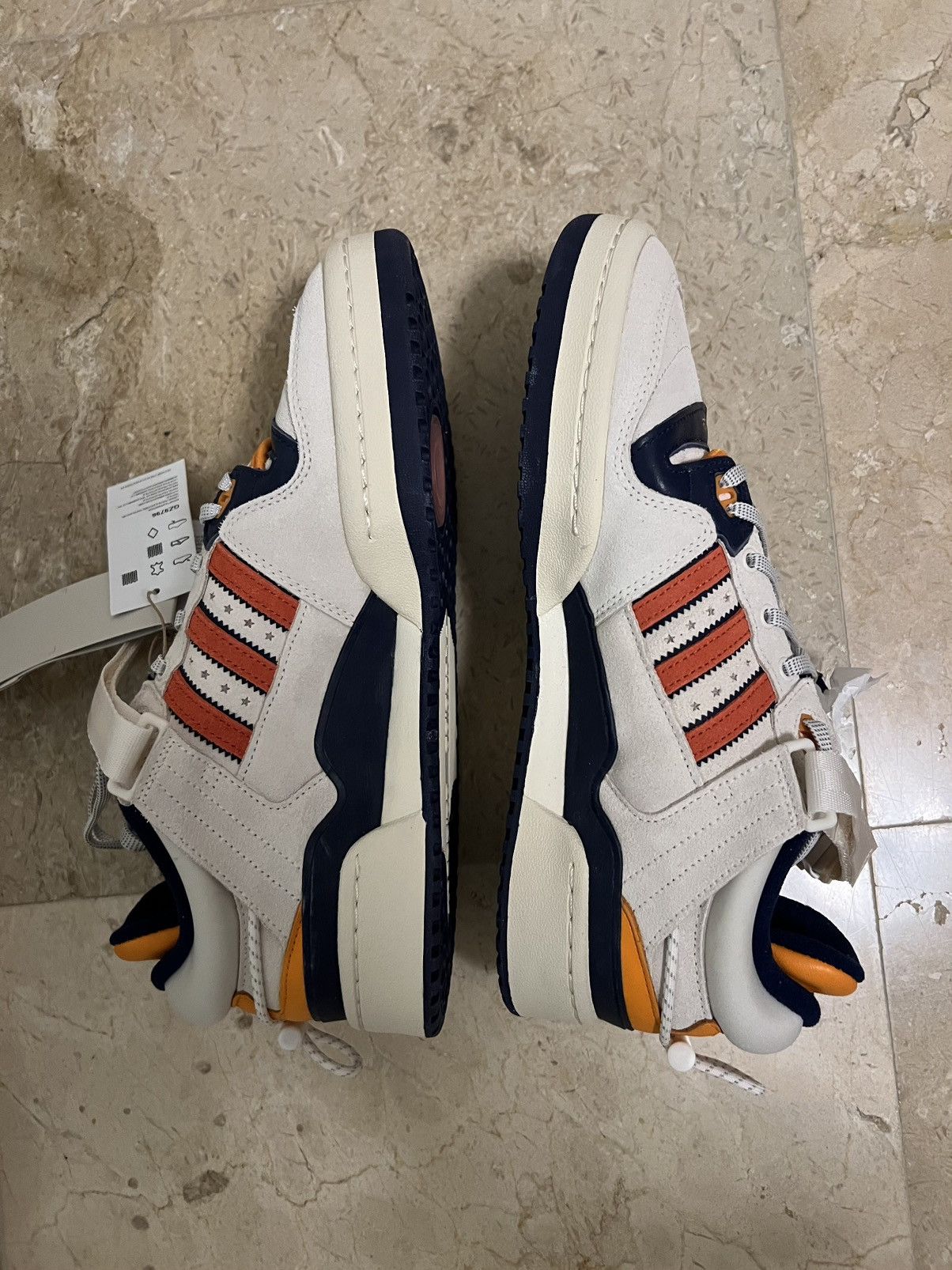 Adidas Adidas Forum Bad Bunny Cangrejeros Size US 10.5 / EU 43-44 - 11 Thumbnail