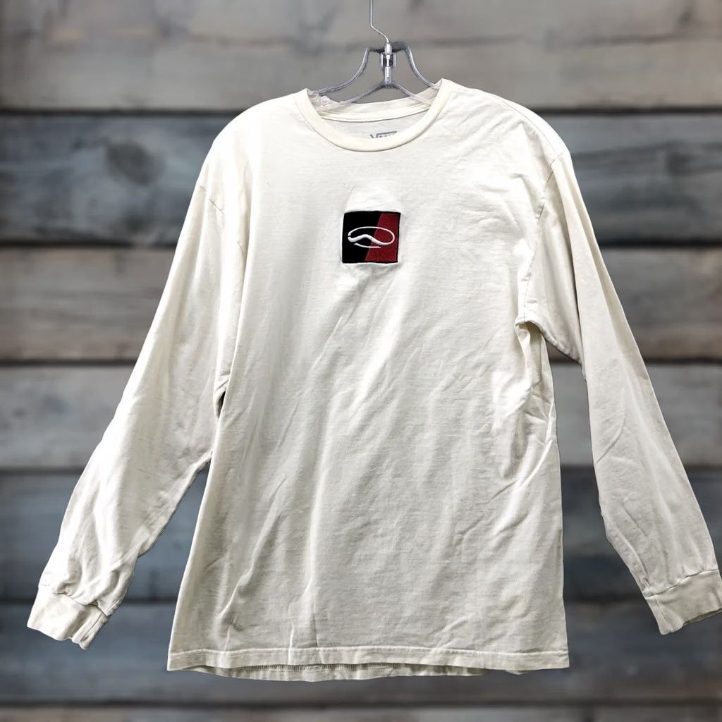 Vans Vans Old Skool Shirt Mens M Ivory Long Sleeve Classic Fit Crewneck Retro T Size US M / EU 48-50 / 2 - 1 Thumbnail