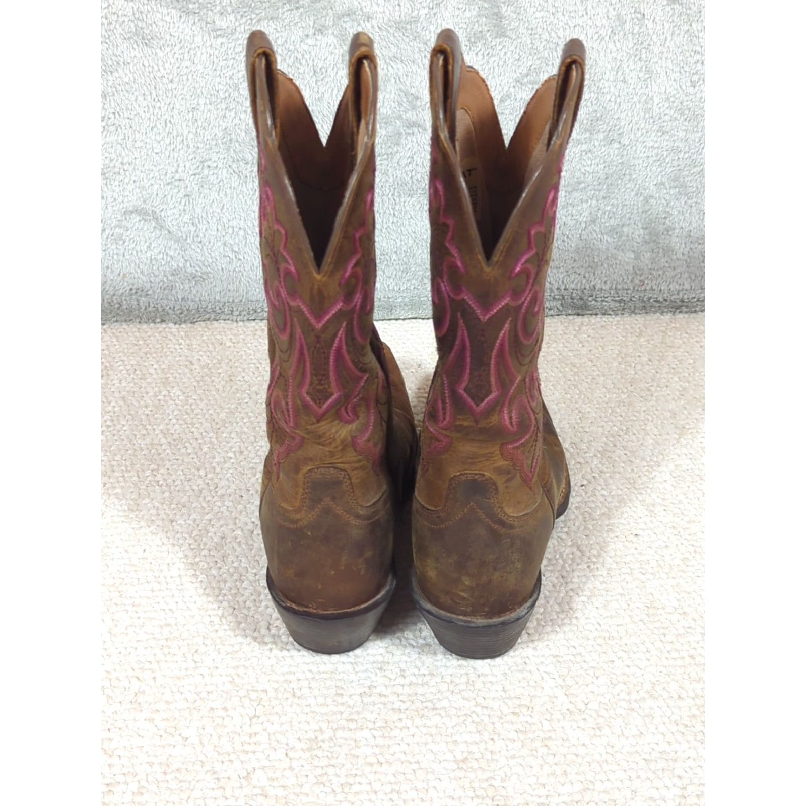 Ariat Ariat Round Up Cowboy Boots Womens Size 6.5B Brown Leather Square Toe 10014172 Western Stitching Cushioned Insole Flat Heel Mid-Calf Size US 7 / IT 37 - 2 Thumbnail