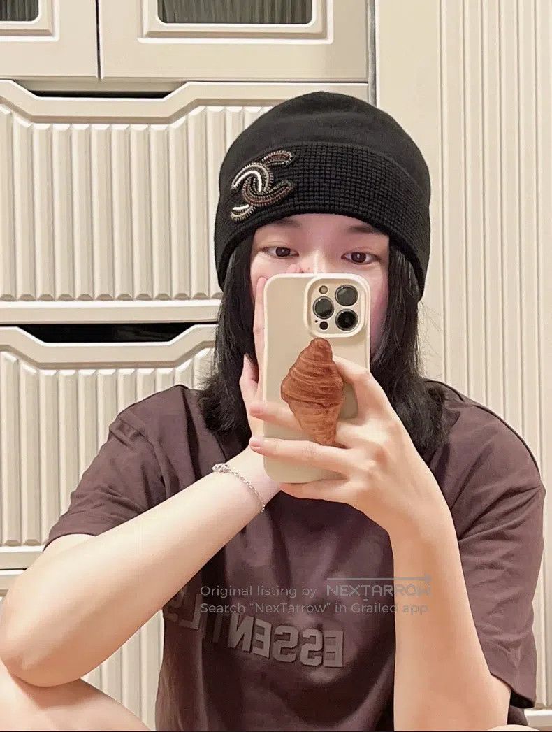 Chanel Chanel 23A handicraft workshop beaded logo black knitted c Size ONE SIZE - 9 Thumbnail