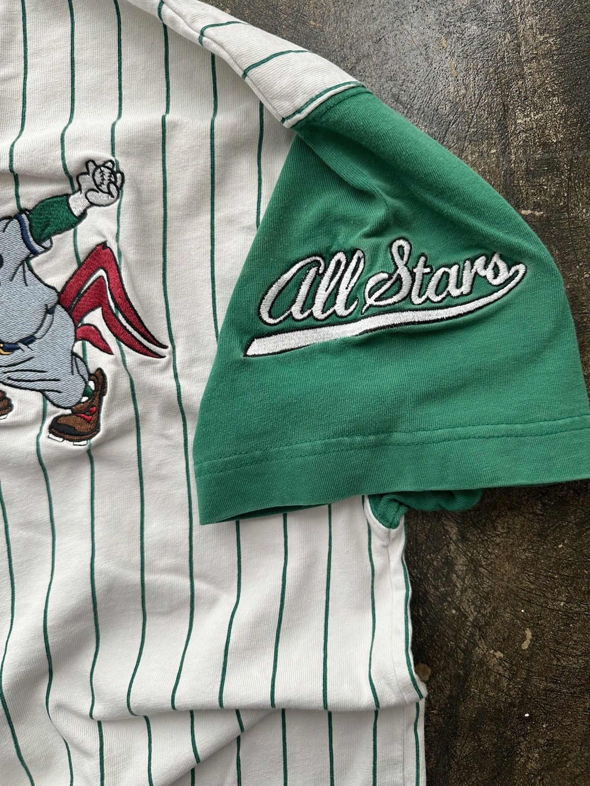 Cartoon Network × Vintage Vintage 90s Looney Tunes Distressed Baseball Jersey Size US M / EU 48-50 / 2 - 2 Thumbnail