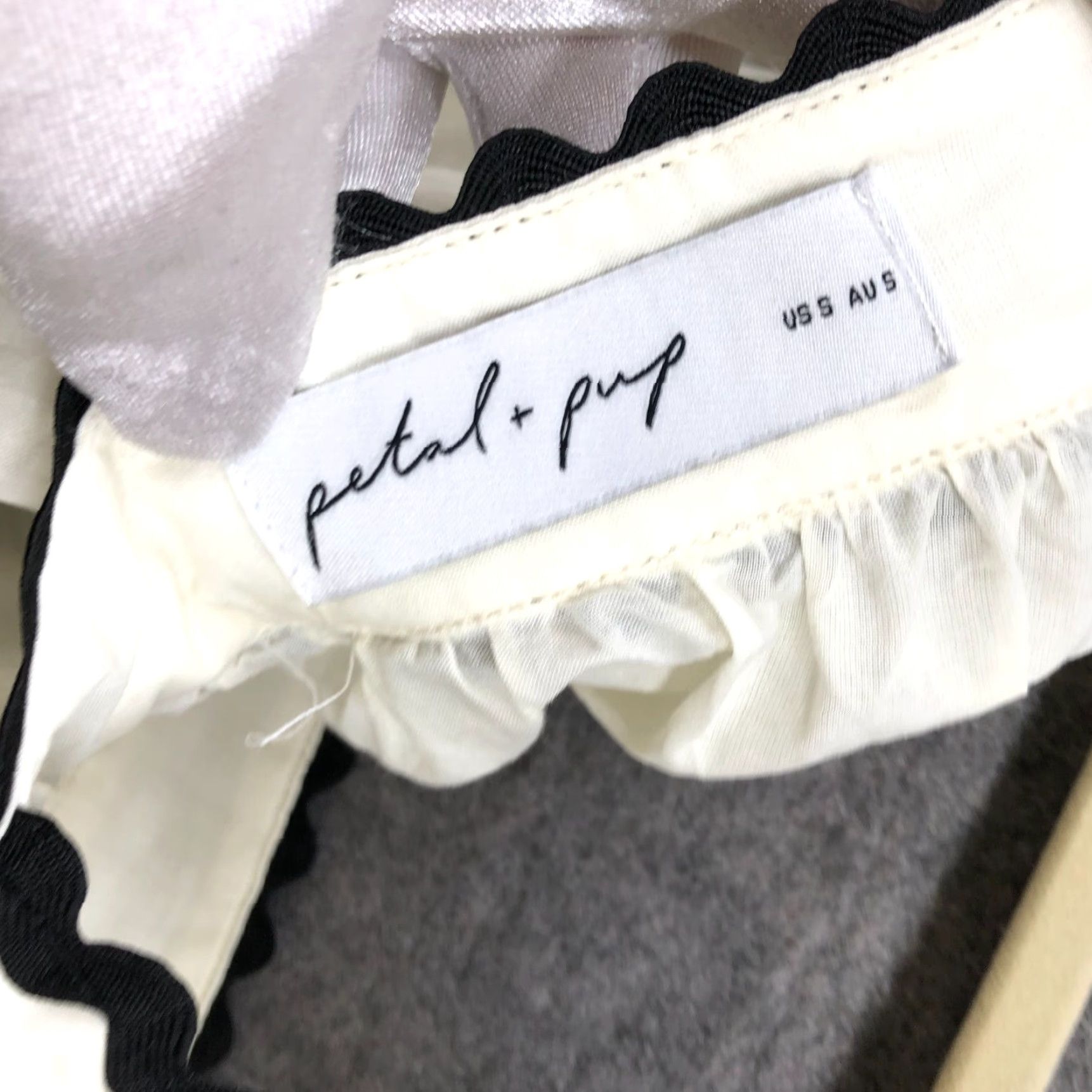 Vintage Petal & Pup Cami Top Womens S Ivory Scallop Otis Crop Top Size S / US 4 / IT 40 - 7 Thumbnail