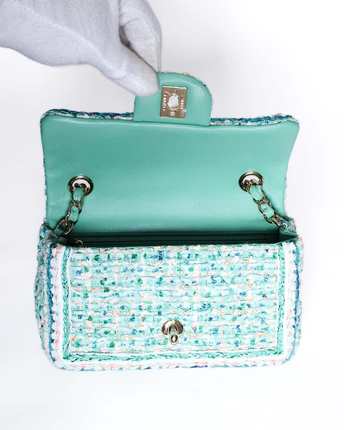 Chanel Mini Classic Flap Bag Green Multicolor Tweed 2019 Size ONE SIZE - 13 Thumbnail