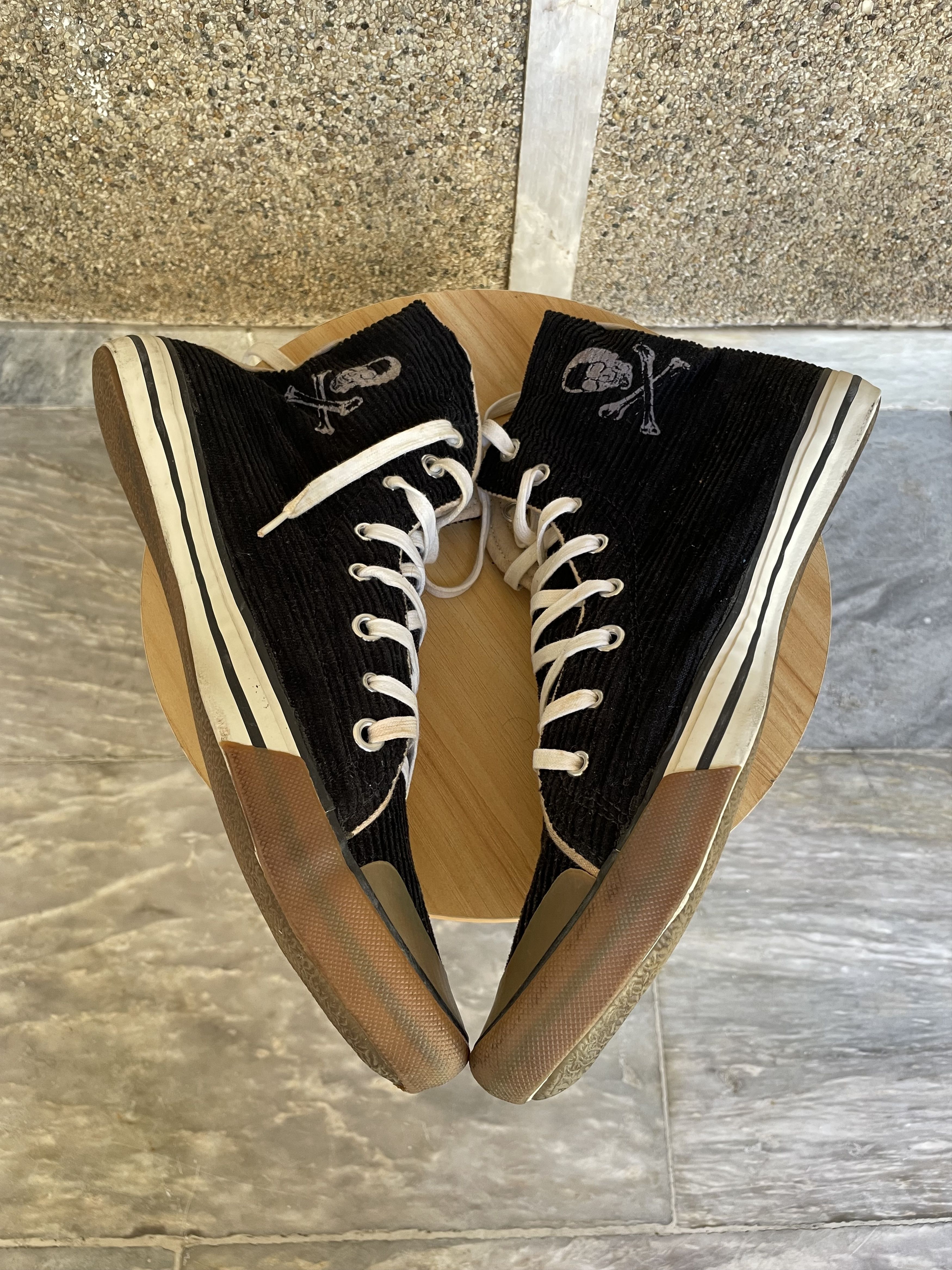 Undercover Undercover Skull Corduroy Sneaker AW04 - RUNWAY ARCHIVE Size US 9.5 / EU 42-43 - 2 Thumbnail