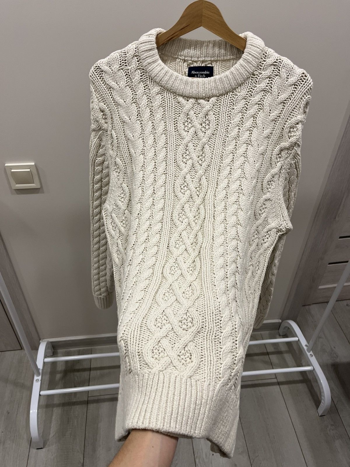 Abercrombie & Fitch Abercrombie & Fitch White Cable Knit Sweater White Y2K Size US M / EU 48-50 / 2 - 4 Thumbnail