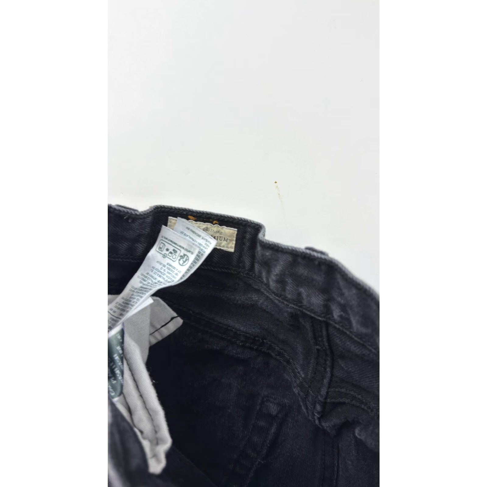 Levi's VINTAGE Levi's 501 Shorts Womens 30 Black Denim High Rise Cutoff Distressed Button Fly Size 30" / US 8 / IT 44 - 3 Thumbnail