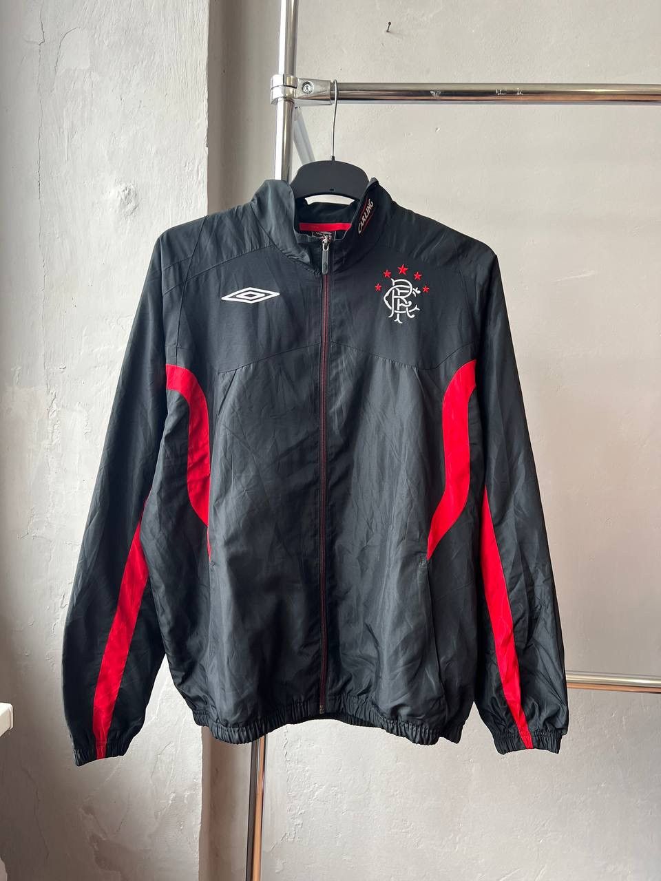 Umbro 2009/10 RANGERS GLASGOW TRAINING SOCCER TRACK ZIP JACKET SZM Size US M / EU 48-50 / 2 - 2 Thumbnail
